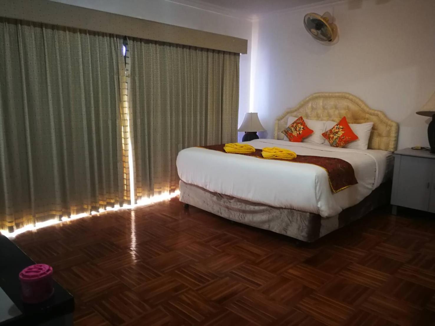 Private Pattaya Resort Nong Prue Luaran gambar